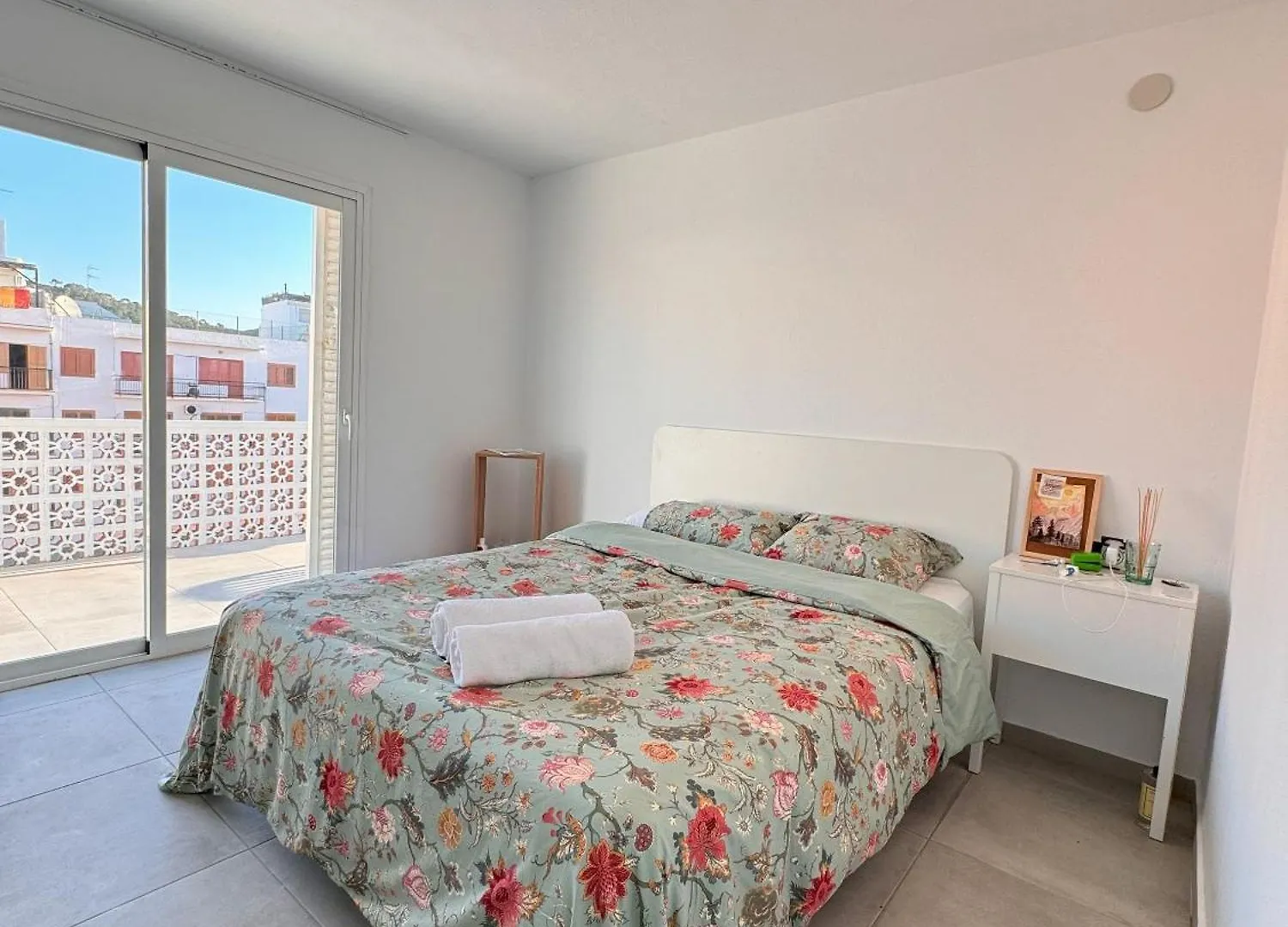 Cisne By Nest Hostel San Antonio  0*, San Antonio (Ibiza)