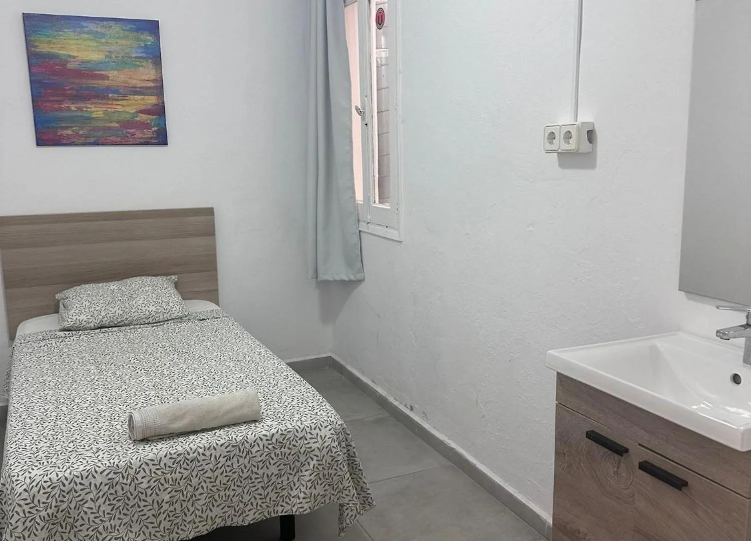 Guest house Cisne By Nest Hostel San Antonio  Spain