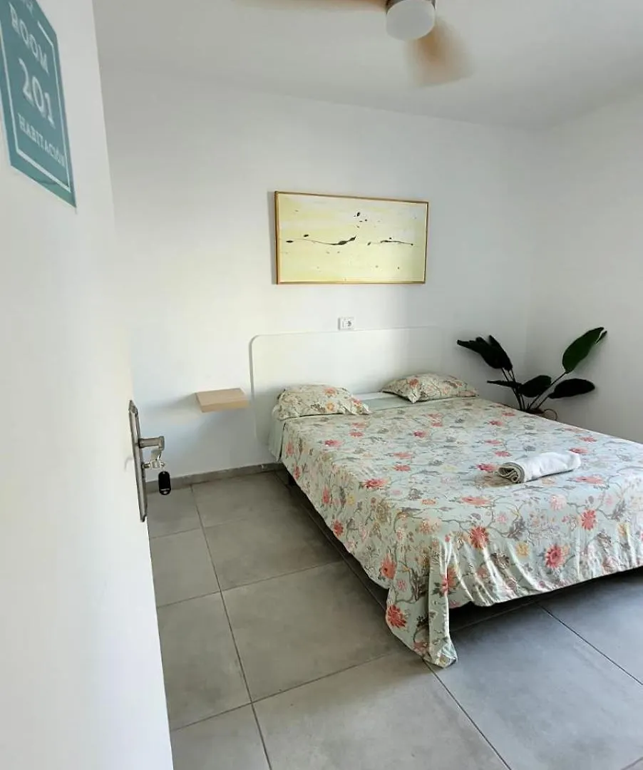 Cisne By Nest Hostel San Antonio  Guest house San Antonio (Ibiza)