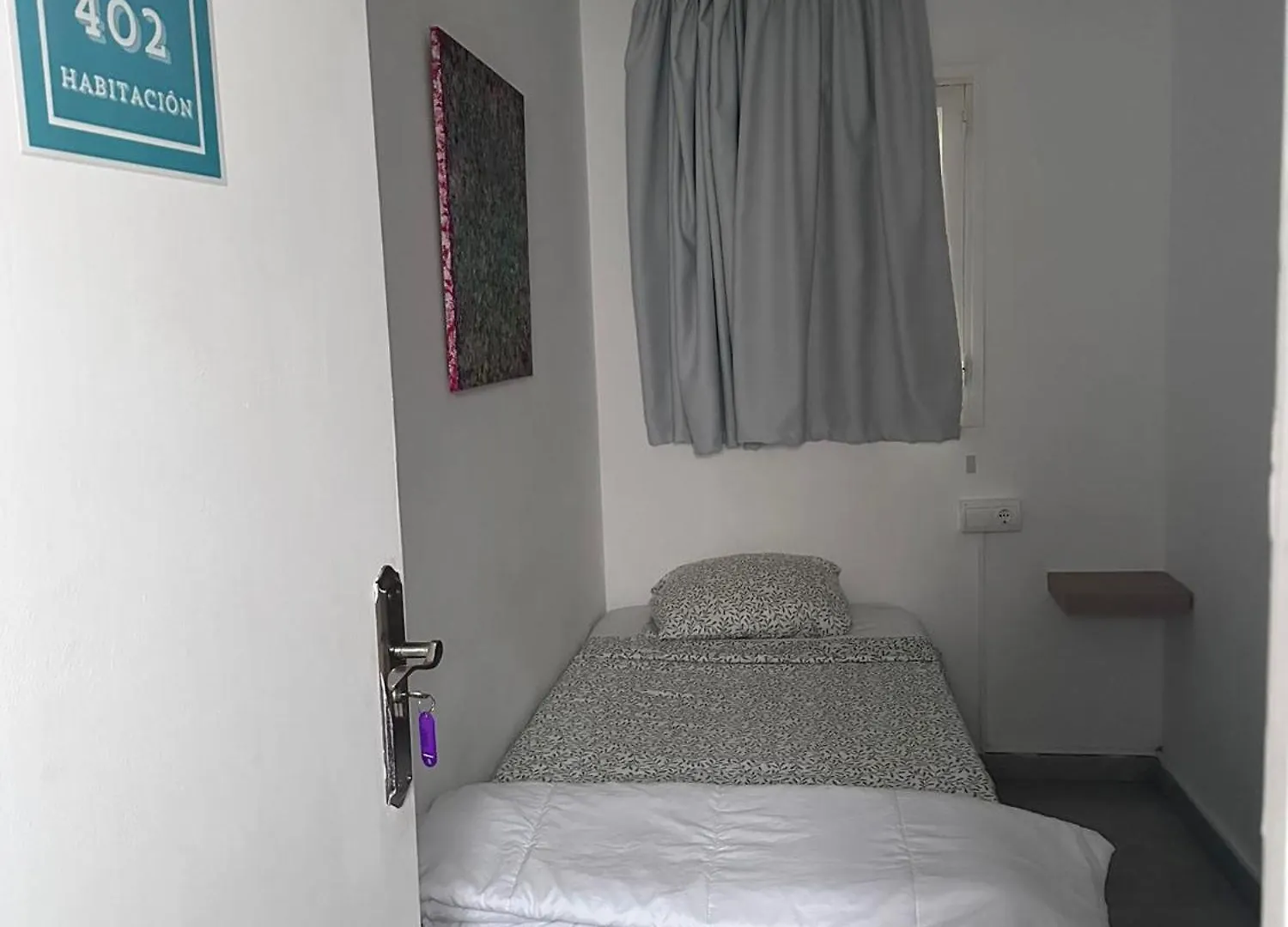 Cisne By Nest Hostel San Antonio  Guest house San Antonio (Ibiza)