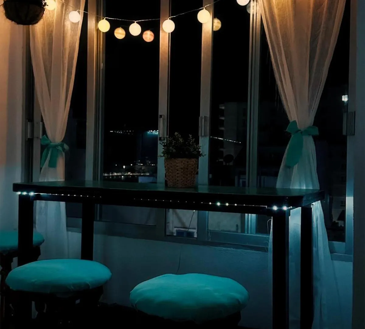 Cisne By Nest Hostel San Antonio  0*, San Antonio (Ibiza)