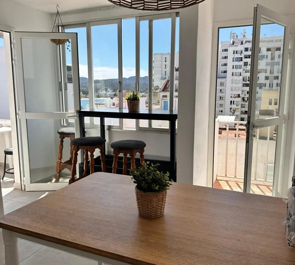 Cisne By Nest Hostel San Antonio